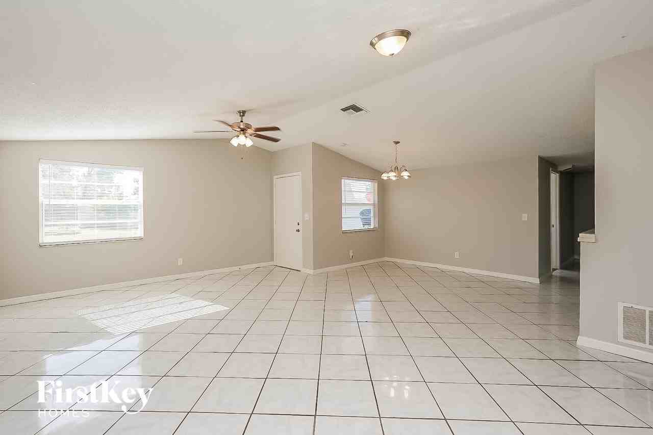 3243 Allandale Dr - Photo 5 of 15