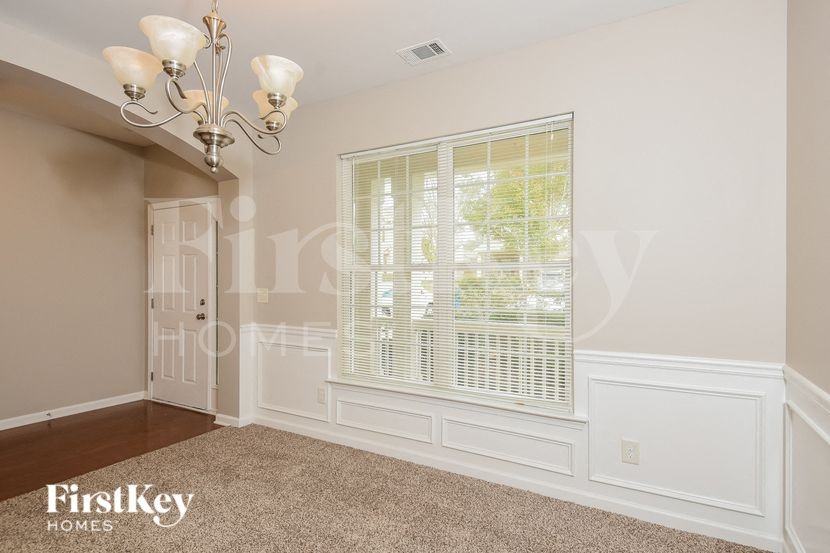 315 Roland Manor Dr - Photo 6 of 18