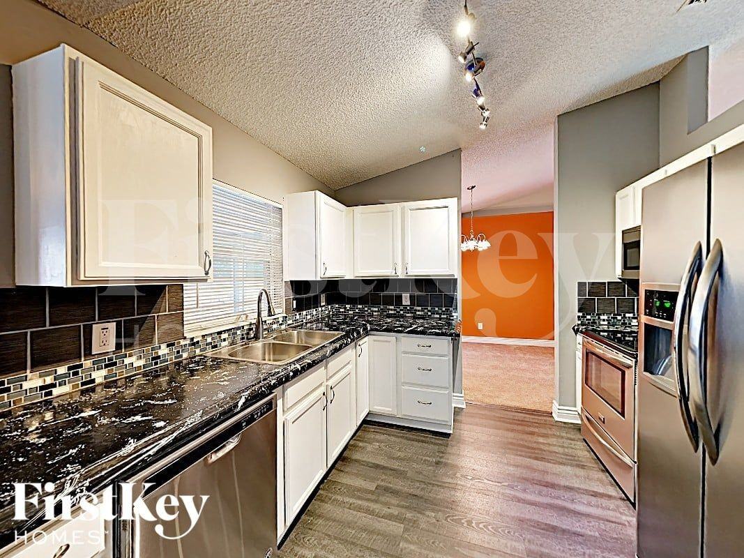 314 Stendal Road Northwest - Photo 5 of 15