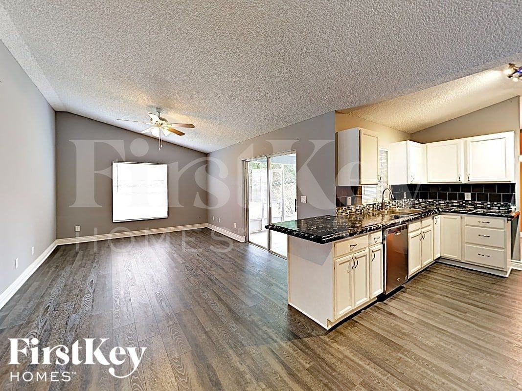 314 Stendal Road Northwest - Photo 6 of 15