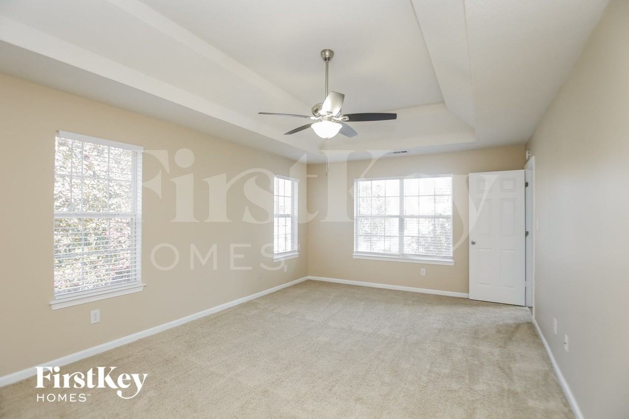 3103 Lonetree Pt - Photo 7 of 15