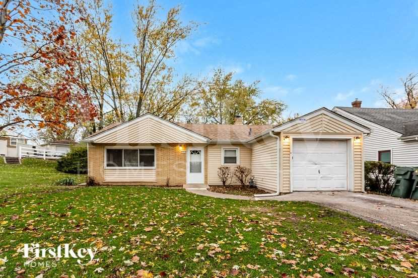 2904 Woodworth Pl - Photo 2 of 16