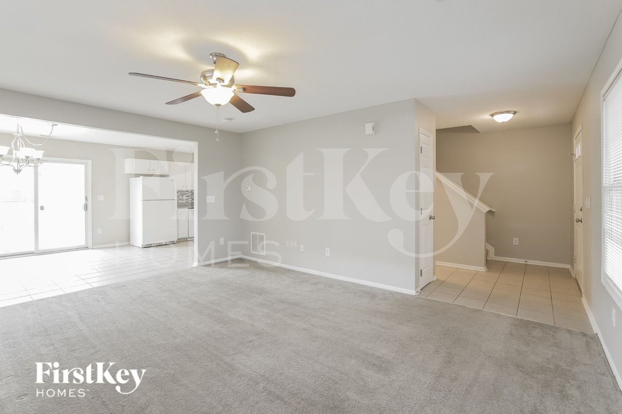 29 Bazler Ln - Photo 4 of 15