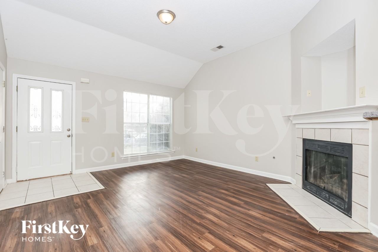 2763 Maggie Woods Pl - Photo 2 of 16