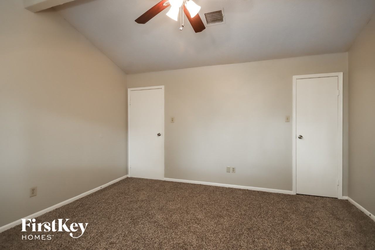 2702 Forestbrook Dr - Photo 7 of 15