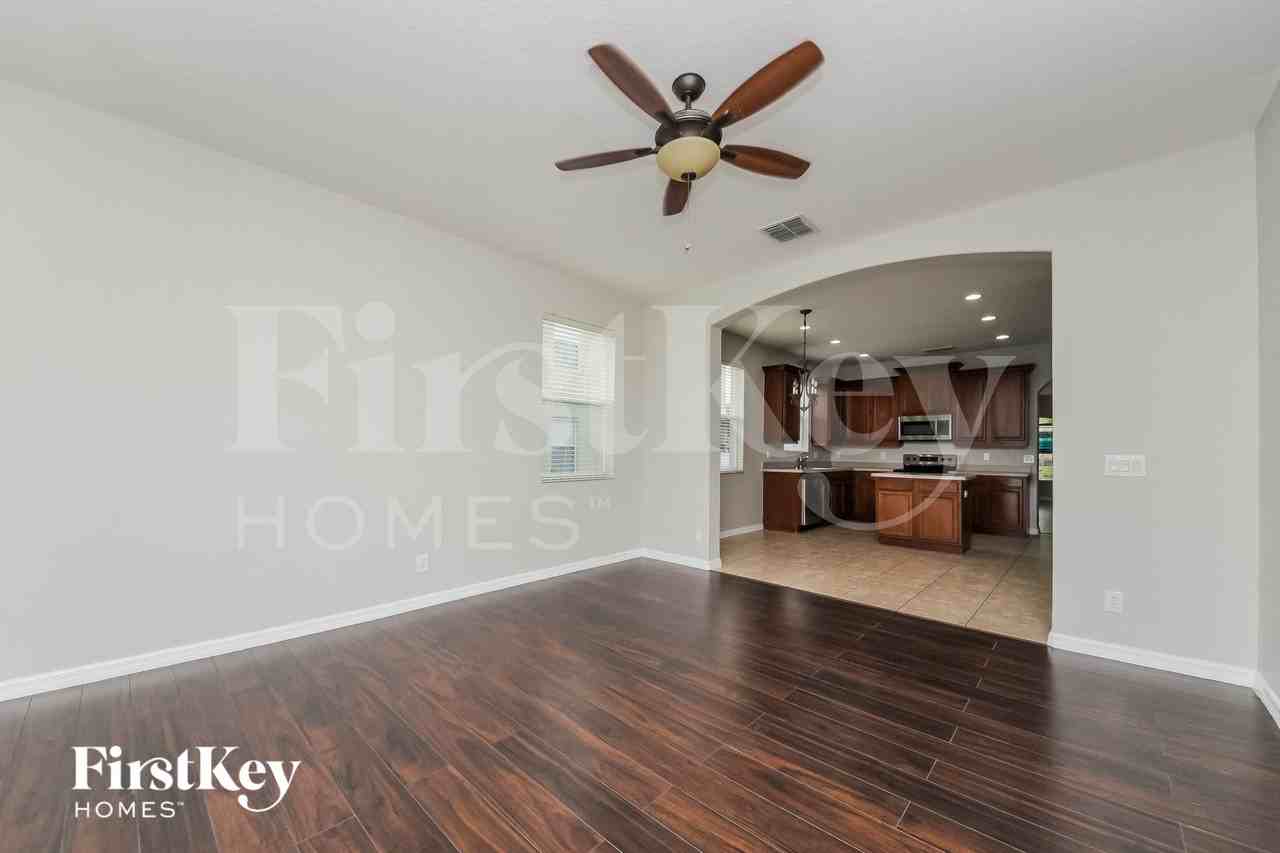 2615 Eagle Canyon Dr N - Photo 7 of 15