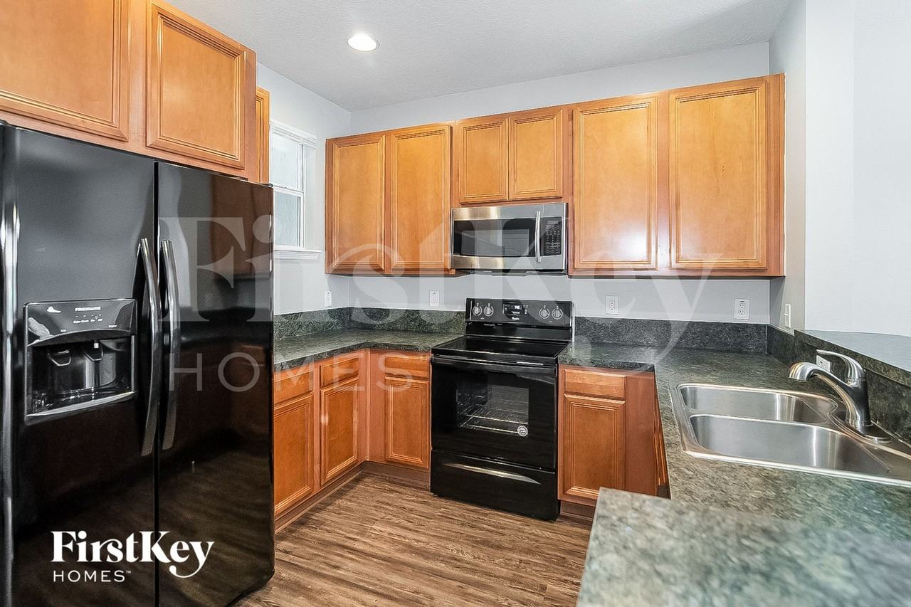 2326 Red Moon Drive - Photo 6 of 15