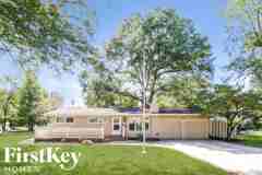 2305 Ne 61st St - Photo 1 of 1