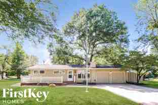 2305 Northeast 61st Street - Photo 1 of 1