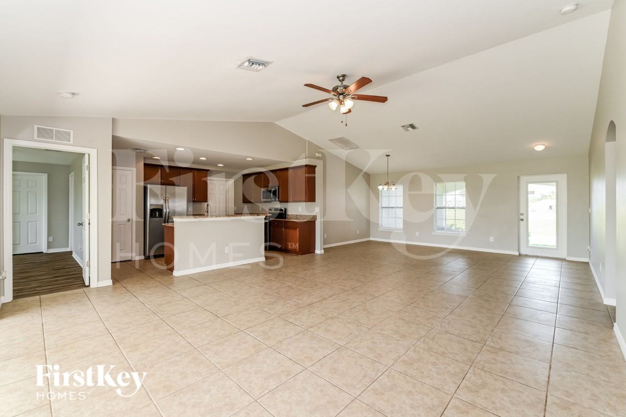 2224 Cape Coral Loop - Photo 3 of 16