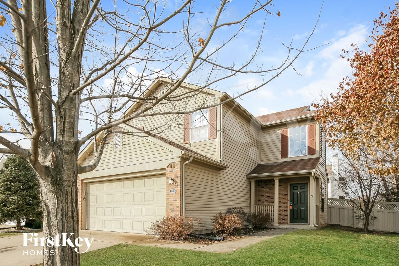 2210 Wynbrooke Blvd - Photo 2 of 15