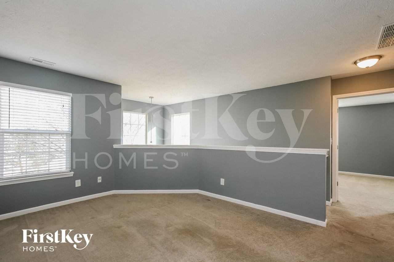 2210 Wynbrooke Blvd - Photo 7 of 15