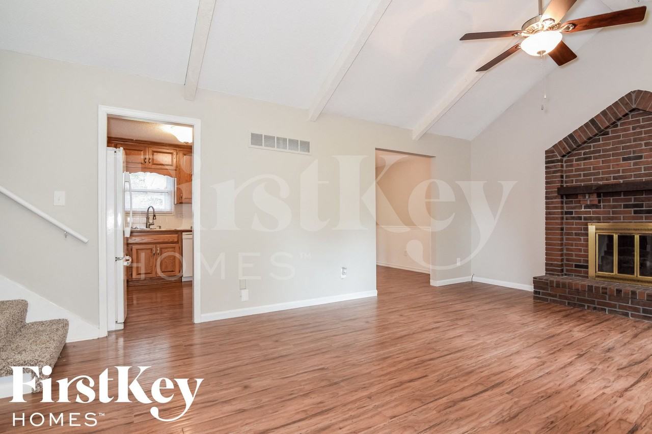 211 North Cleveland Avenue - Photo 4 of 15