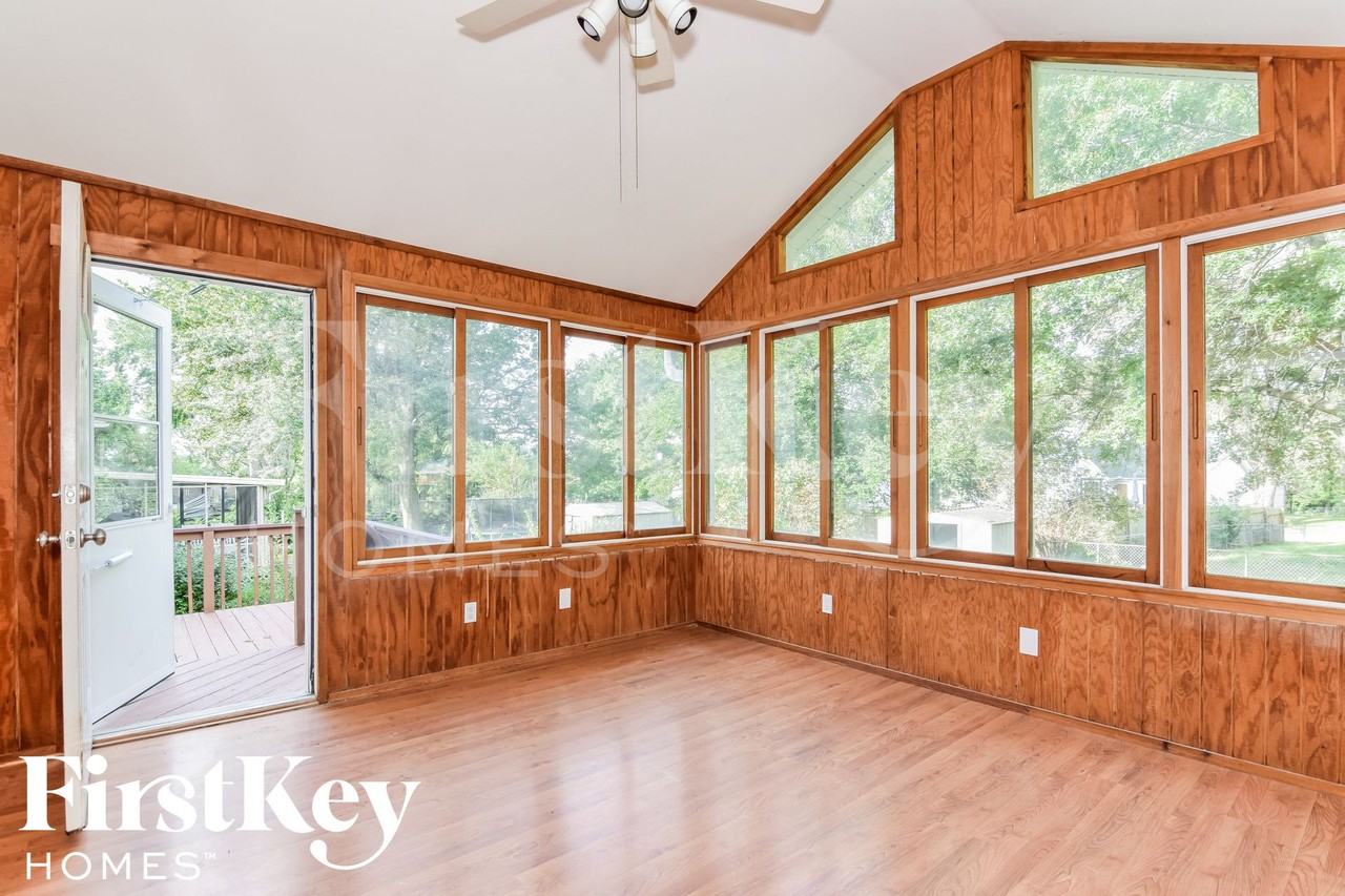 211 North Cleveland Avenue - Photo 7 of 15