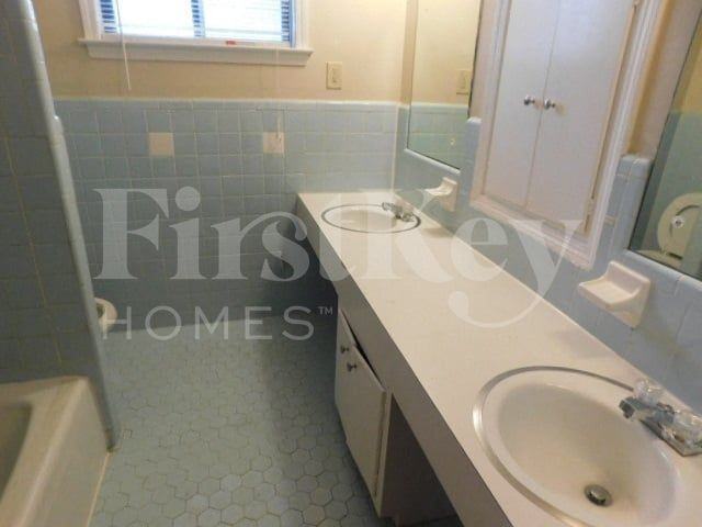 2024 Janis Dr - Photo 7 of 13