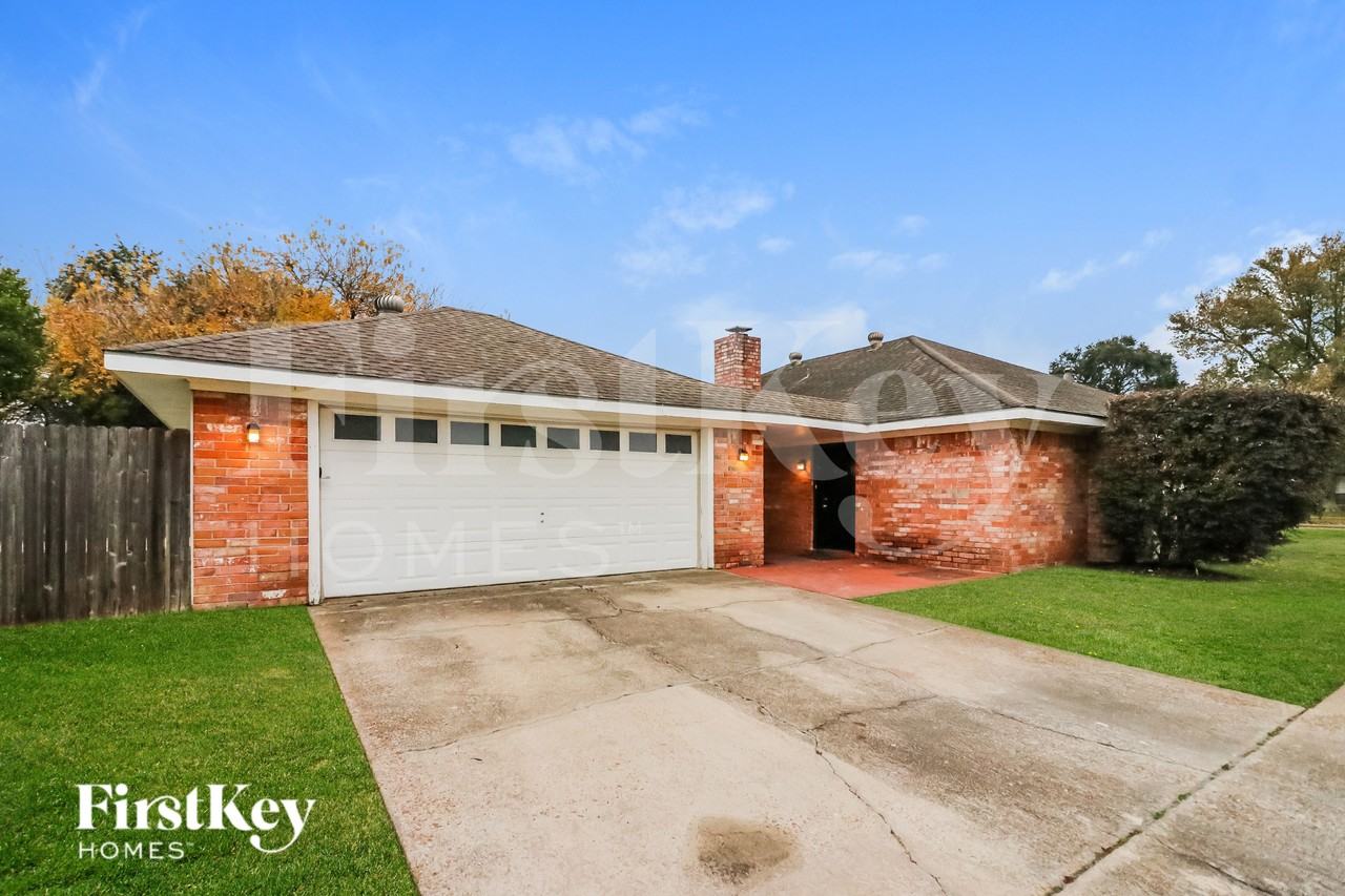 2005 Tulsa St - Photo 2 of 16