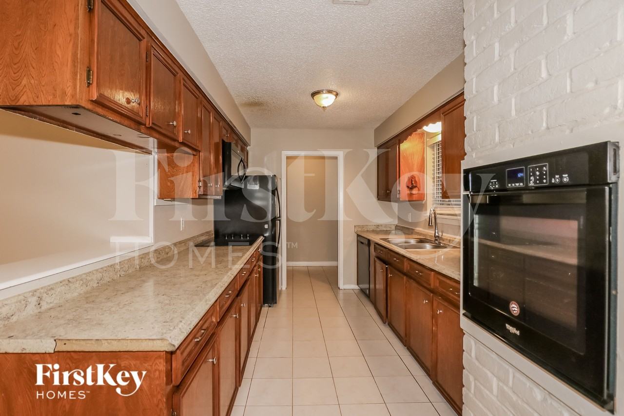 2005 Tulsa St - Photo 7 of 16