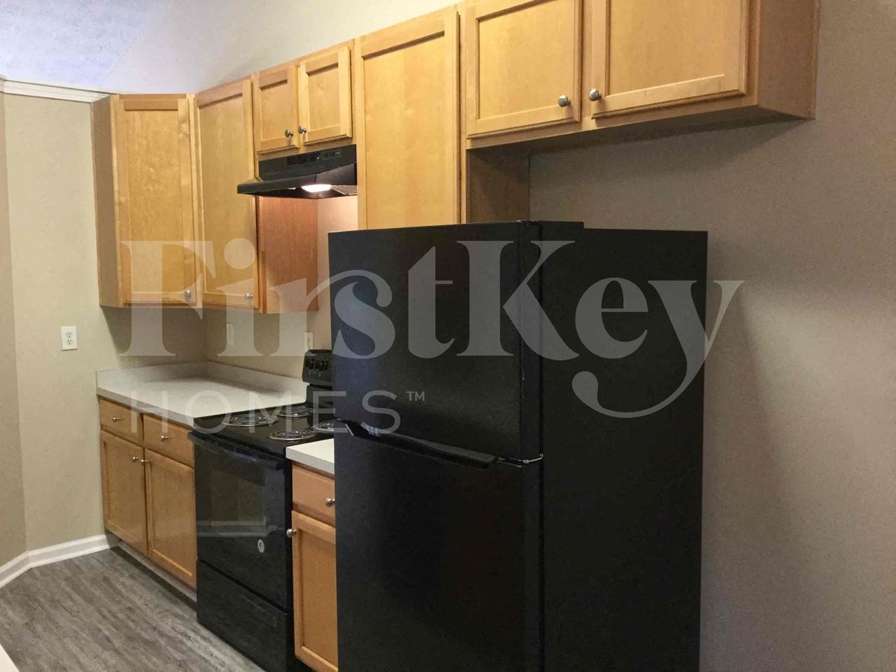 200 Fairview Chase - Photo 5 of 16