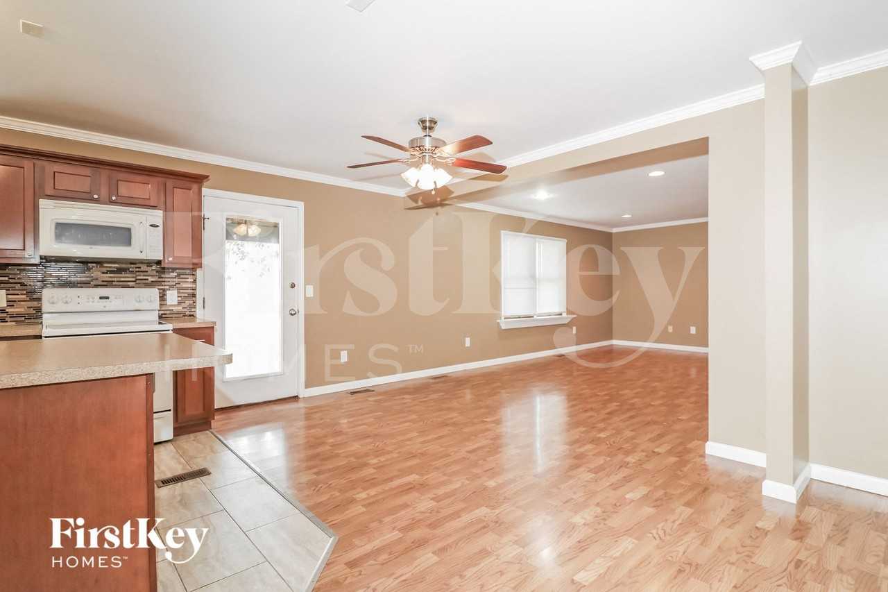 2 Amber Ridge Court - Photo 6 of 15