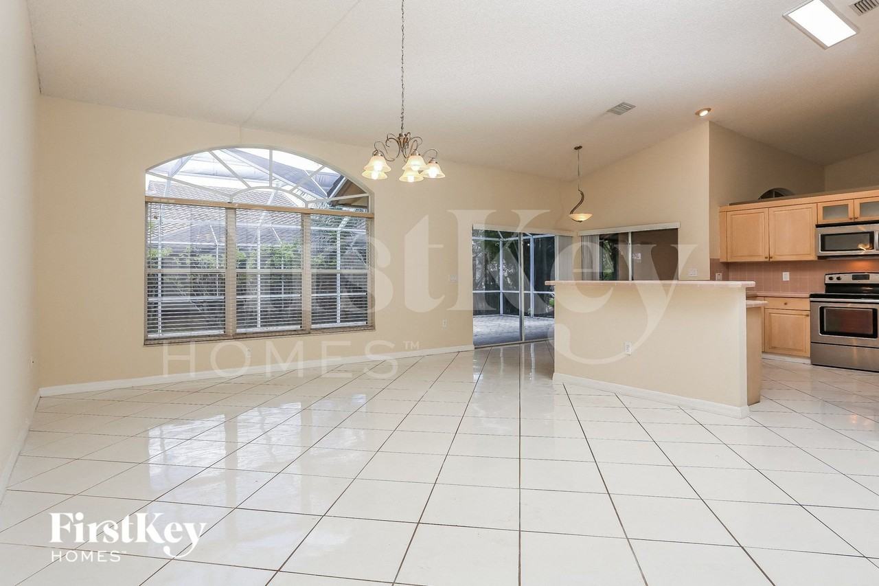 19340 Nwstreet - Photo 6 of 15