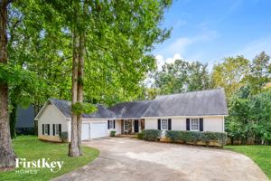 featured image of 1930 Fernwood Drive