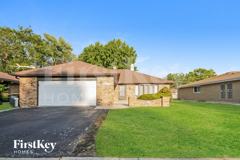 18519 Carriage Lane - Photo 1 of 1