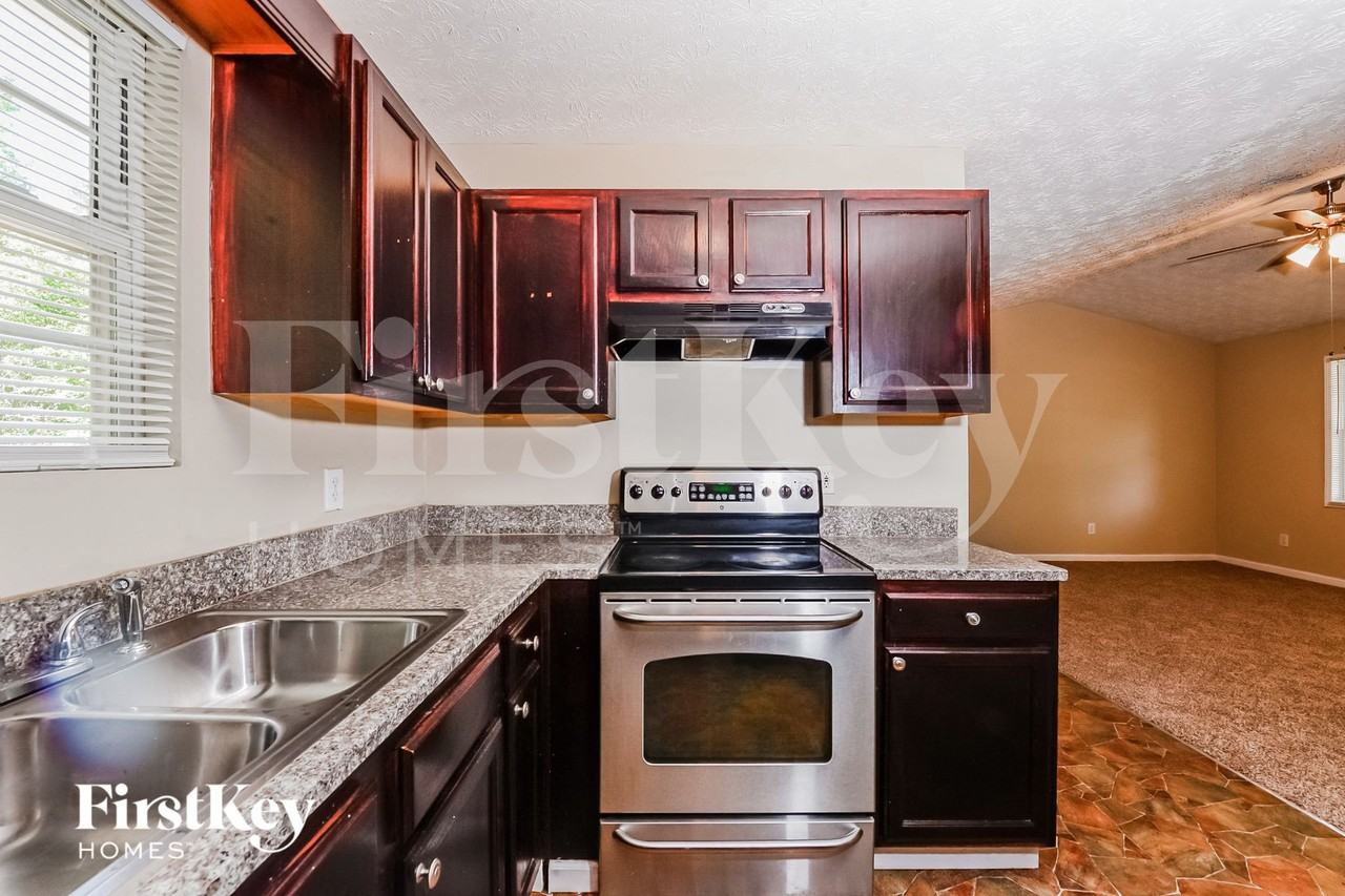 175 Whitehead Drive - Photo 6 of 15