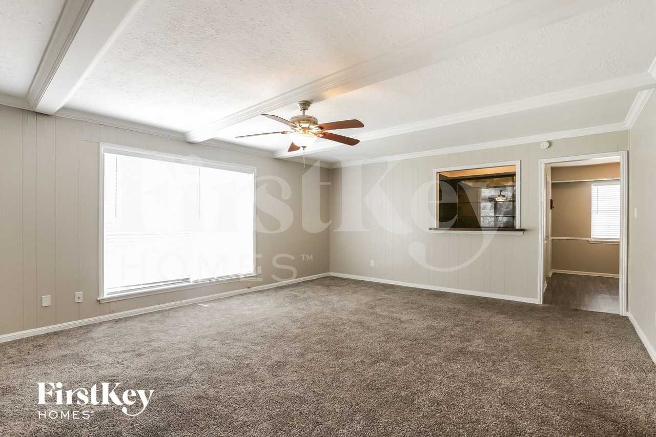 17415 Rustic Pine Trl - Photo 3 of 15