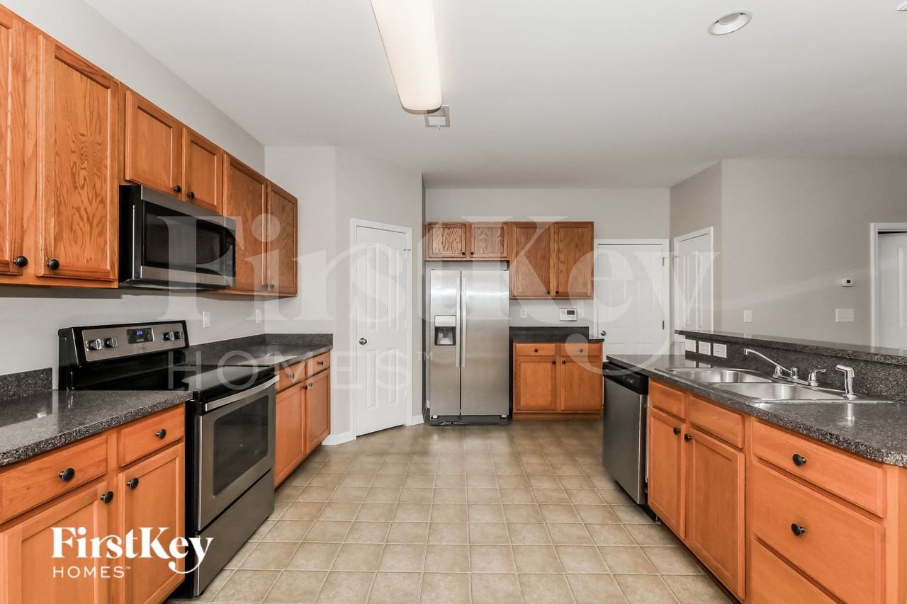 16422 Austringer Pl - Photo 5 of 14