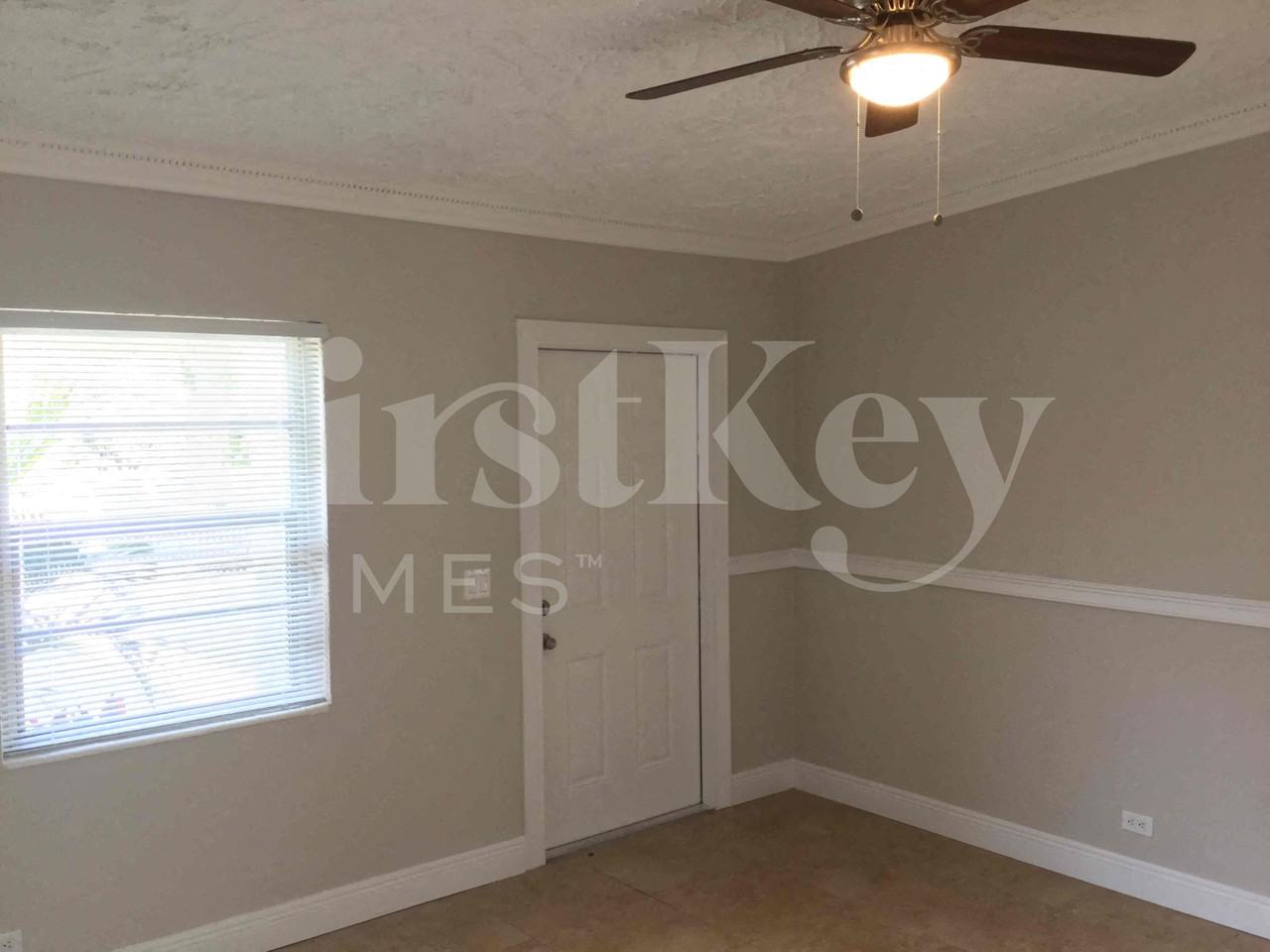 16410 Nwave - Photo 3 of 13