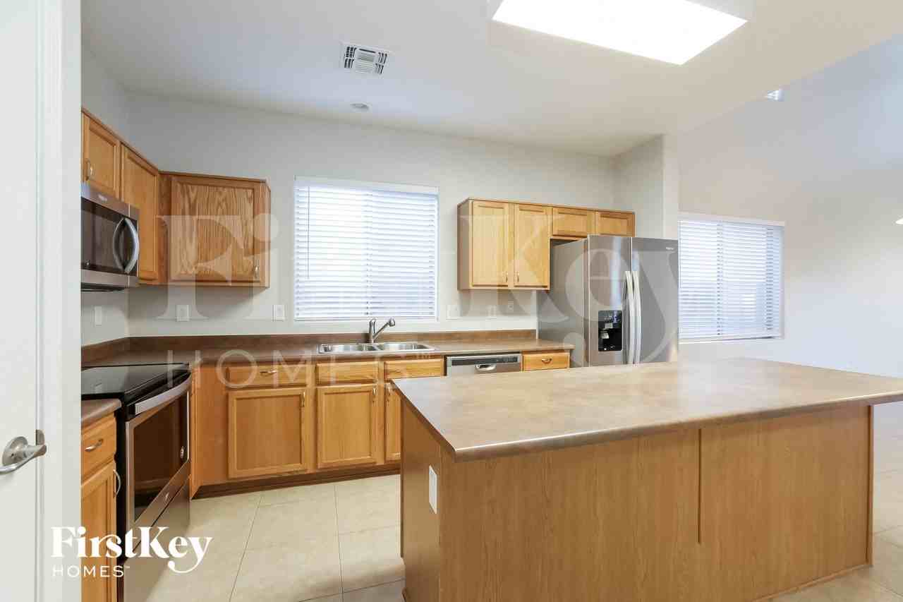 15447 Yucatan Drive - Photo 7 of 15