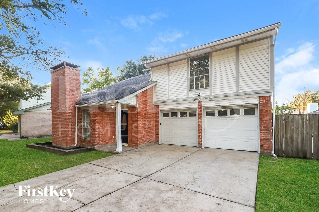 15310 Meadow Village Drive - Photo 2 of 19