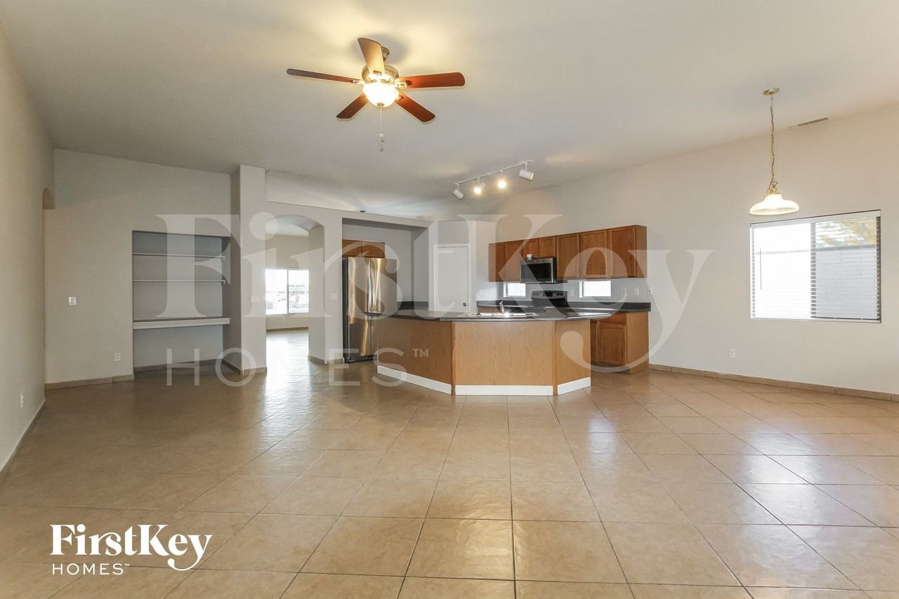 15243 N 66th Dr - Photo 3 of 15