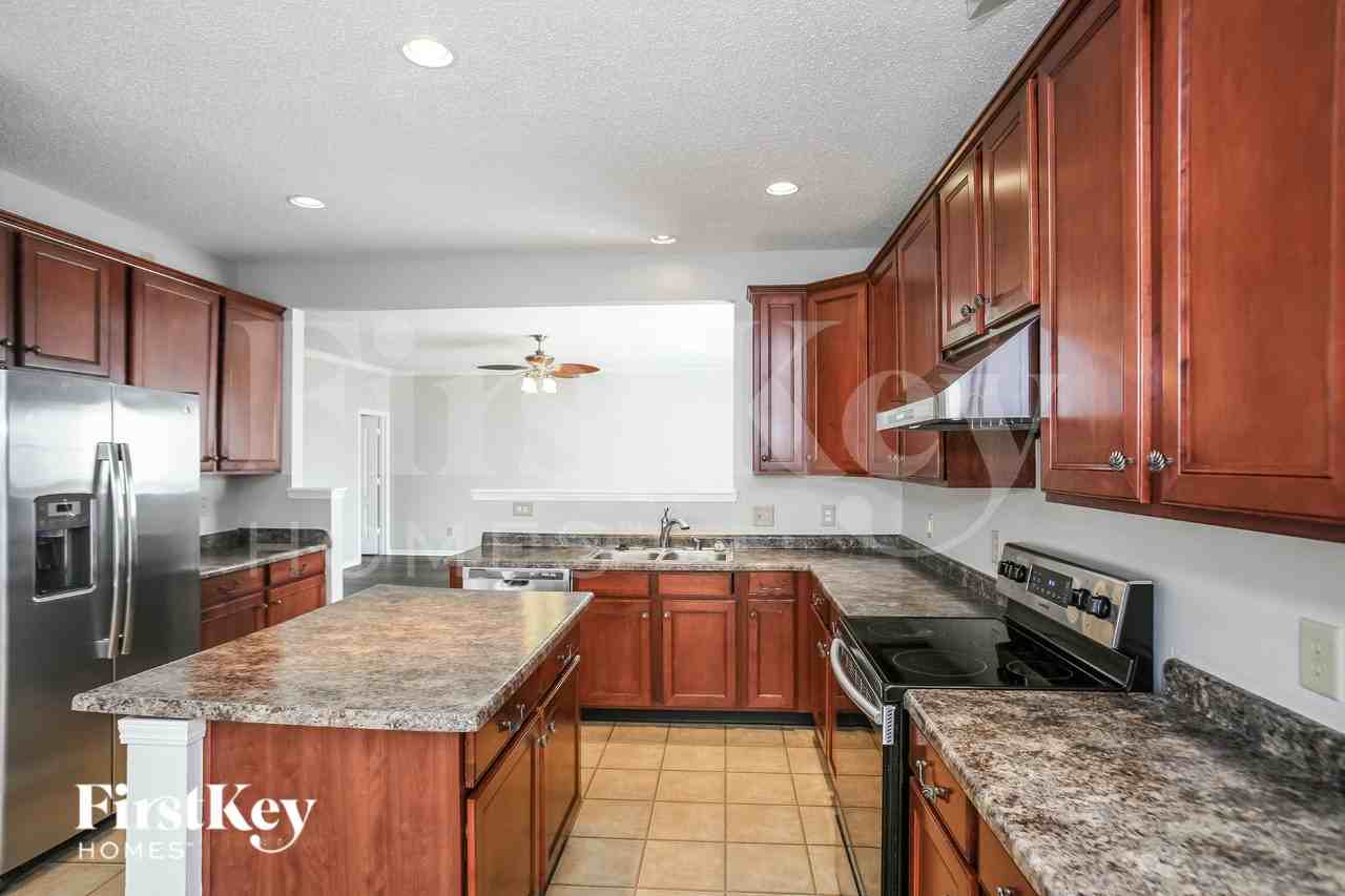 15238 Radiance Dr - Photo 7 of 16