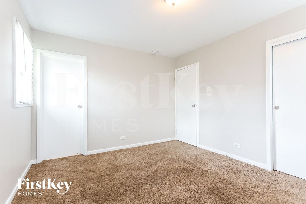 15231 Hastings Dr - Photo 7 of 15