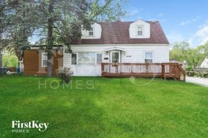 featured image of 14448 Kilbourn Avenue