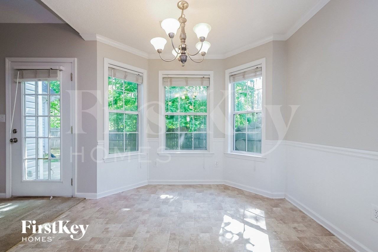 143 Riva Ridge Ln - Photo 5 of 15