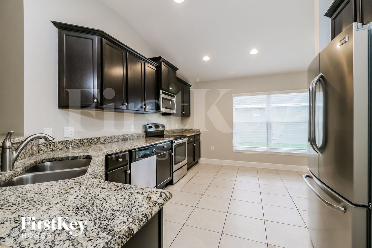 13546 Niti Dr - Photo 6 of 15