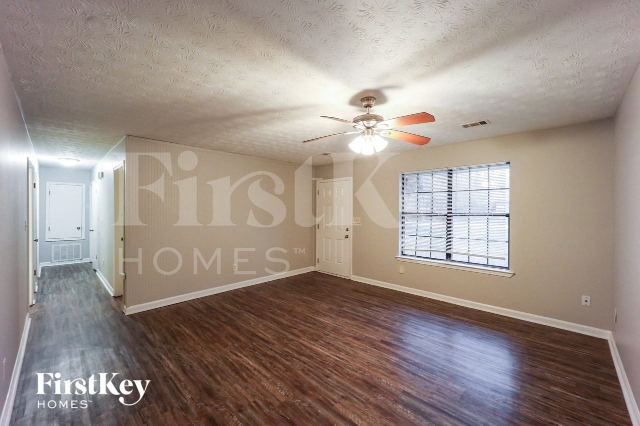 1327 Labelle Street - Photo 3 of 15