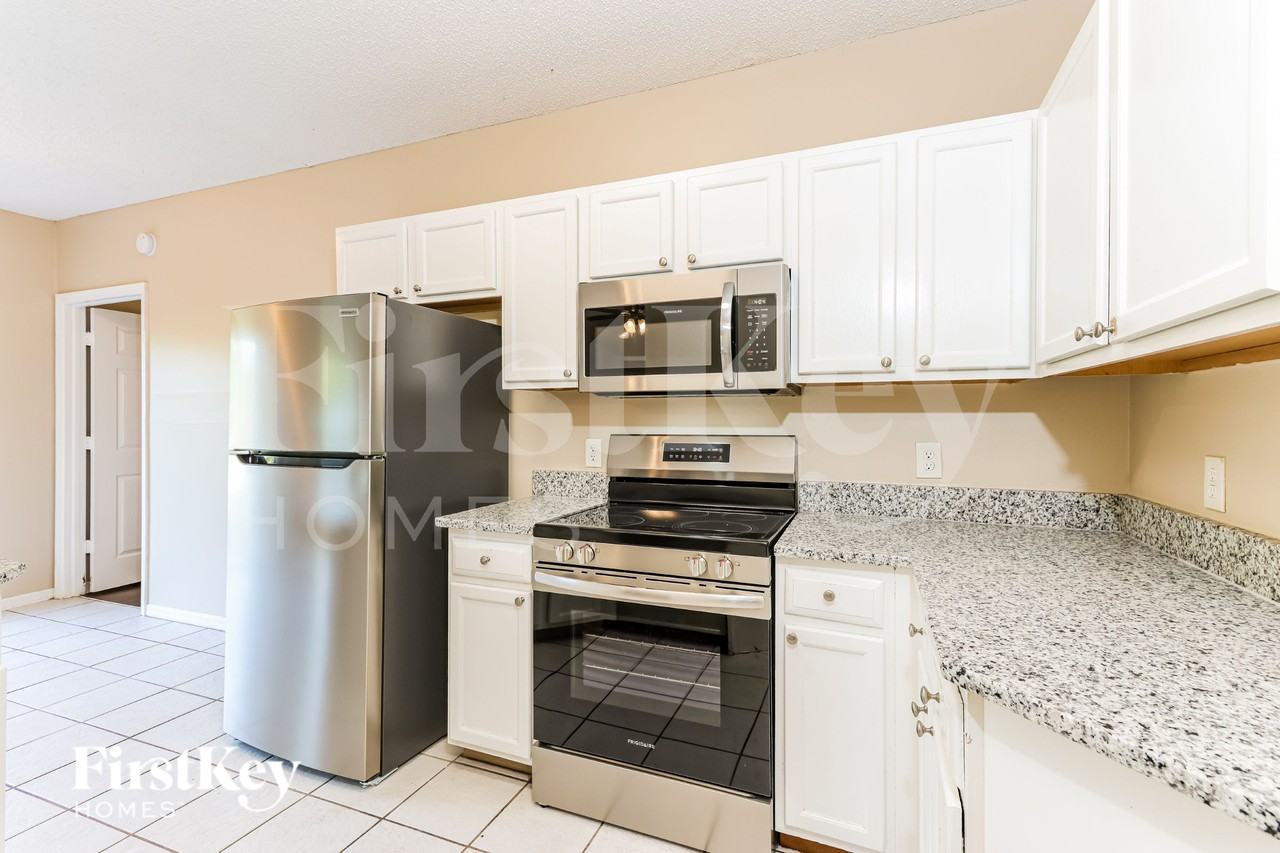 122 Dahl Ave - Photo 5 of 19