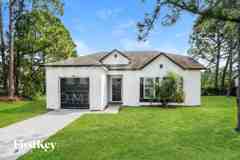 121 Admiral Cir - Photo 1 of 1