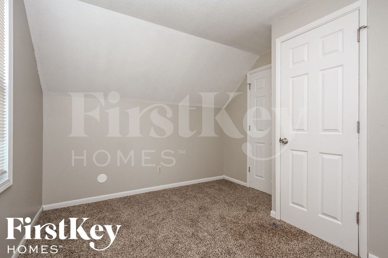 11417 Stoeppelwerth Dr - Photo 6 of 15