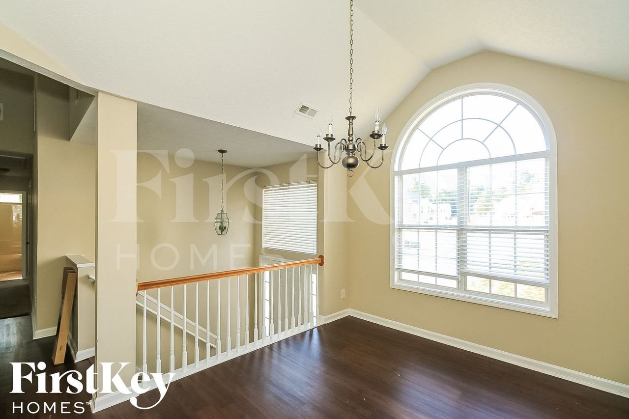 109 Manx Dr - Photo 4 of 13