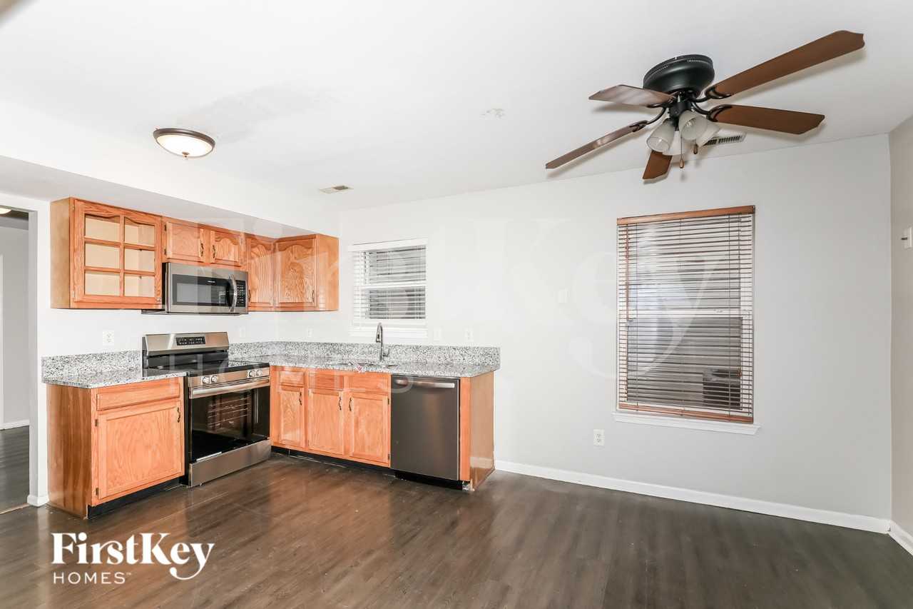 10428 Hornton Street - Photo 7 of 19