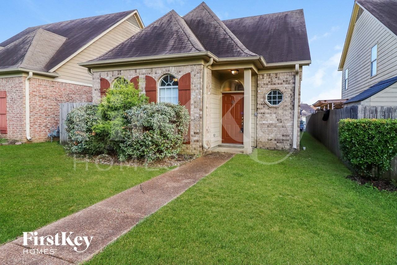 10223 Macon Rd - Photo 2 of 15