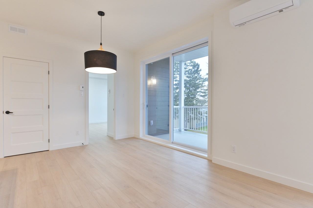 1310 Rue de la Monère - Photo 3 of 15