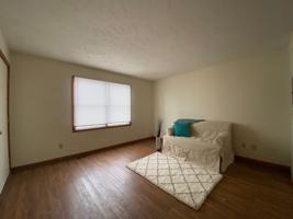 featured image of 217 Stonewall Court