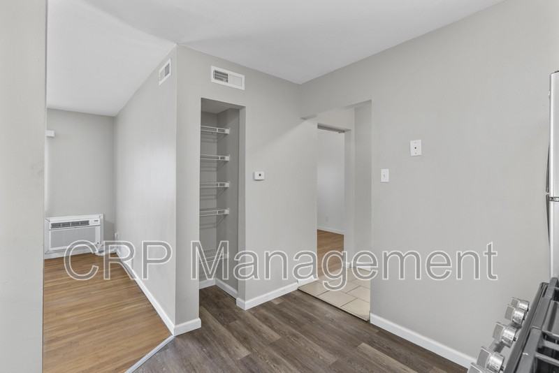 4263 Virginia Ave #204 - Photo 5 of 20