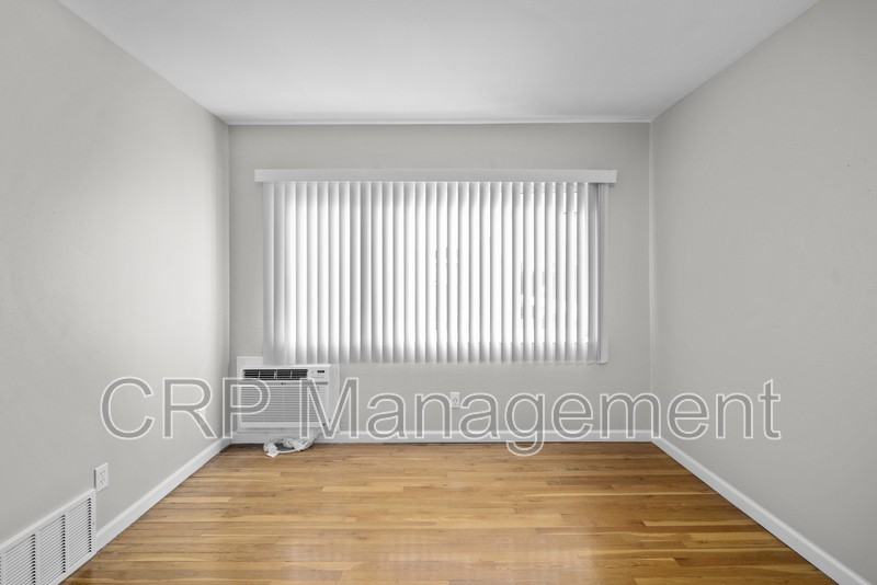 4255 Virginia Ave #203 - Photo 7 of 18