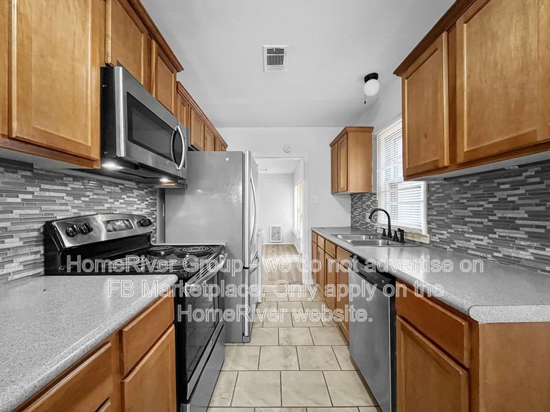 3728 Allandale Ln - Photo 2 of 24